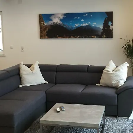 Haus Adlerhorst アパート