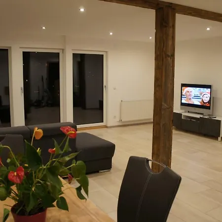 Haus Adlerhorst דירה *